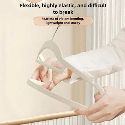 10pcs Velvet Clothes Hangers - DailyBasicNeeds.com