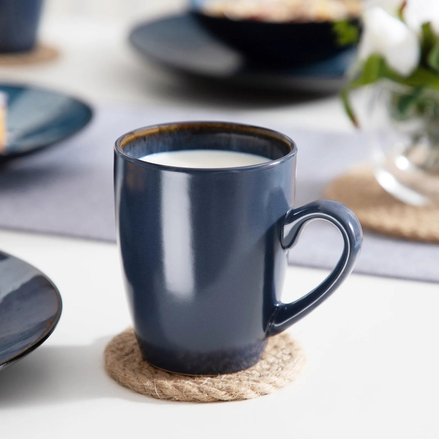 16/32/48 - Piece Tableware Set Vintage Ceramic Blue/Brown Stoneware Set - DailyBasicNeeds.com