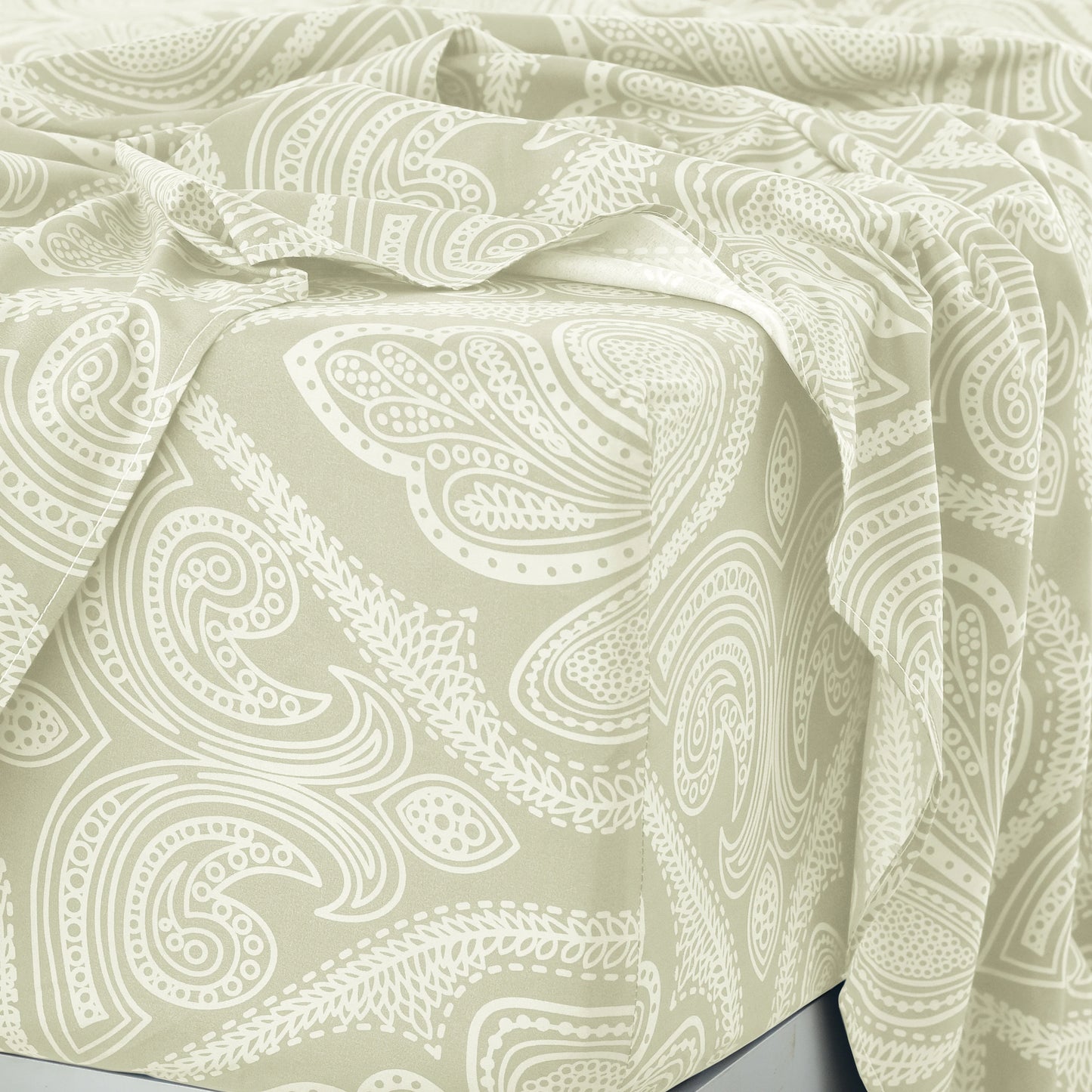 Paisley Bed Sheet Set