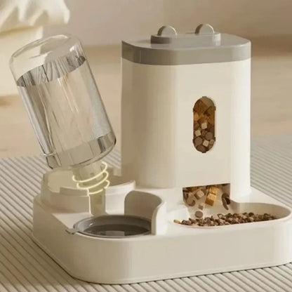 Automatic Feeder - DailyBasicNeeds.com