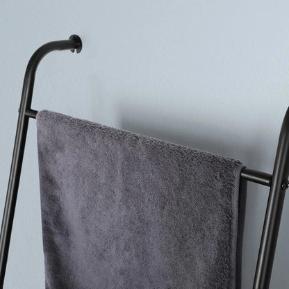 Blanket or Towel Ladder - DailyBasicNeeds.com
