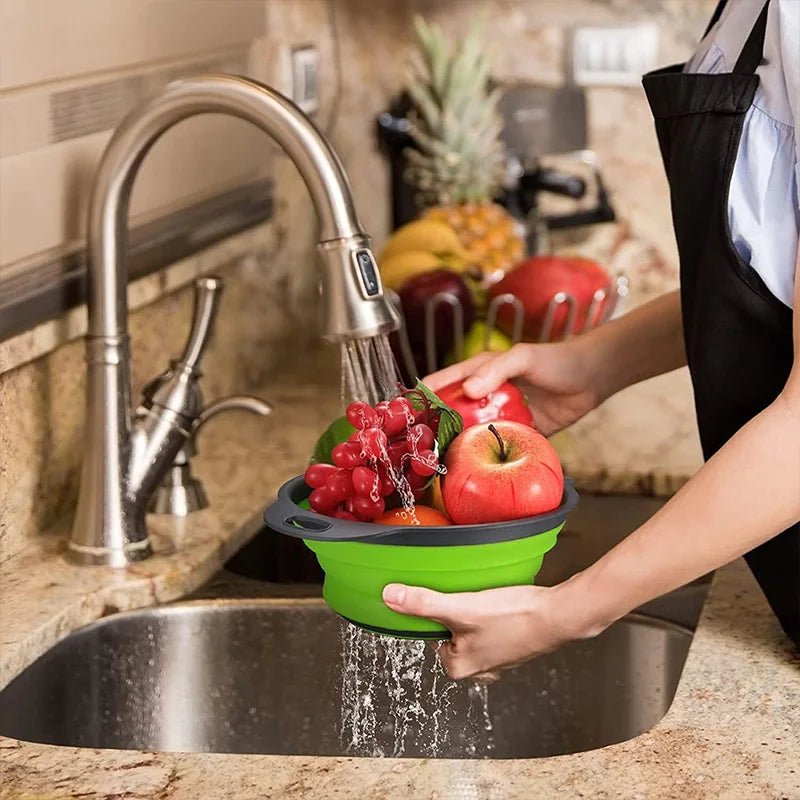 Collapsible Silicone Colander - DailyBasicNeeds.com