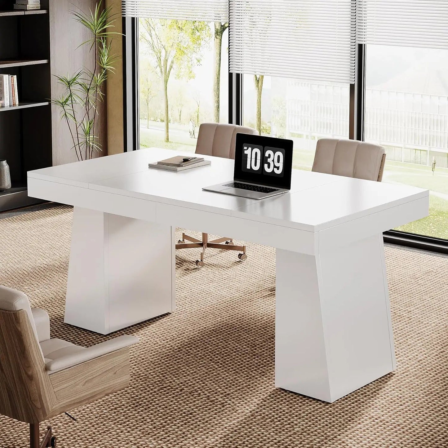 Executive Desk - DailyBasicNeeds.com