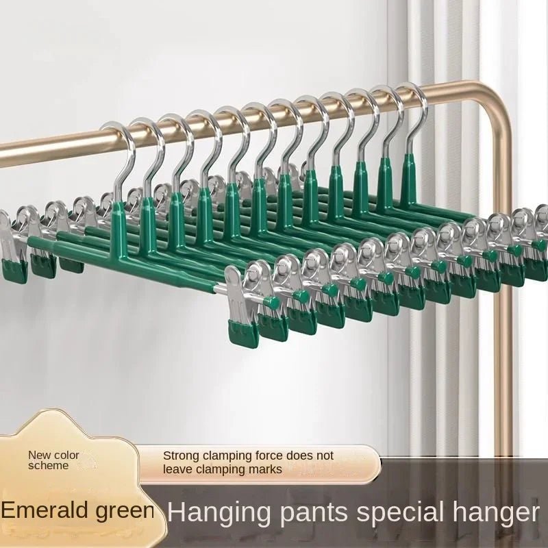 Hangers For Clothes - DailyBasicNeeds.com