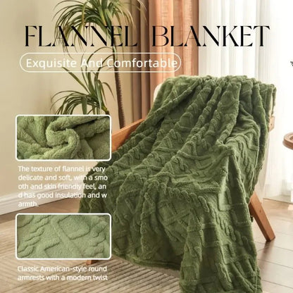 Luxurious Fleece Blanket - DailyBasicNeeds.com