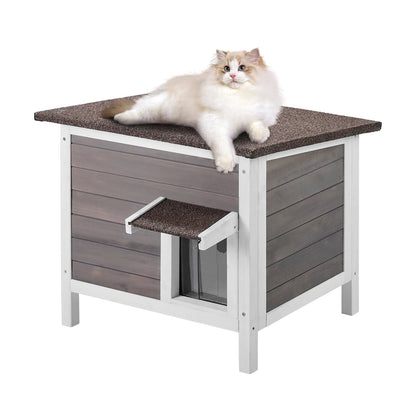 Outdoor Cat House - DailyBasicNeeds.com