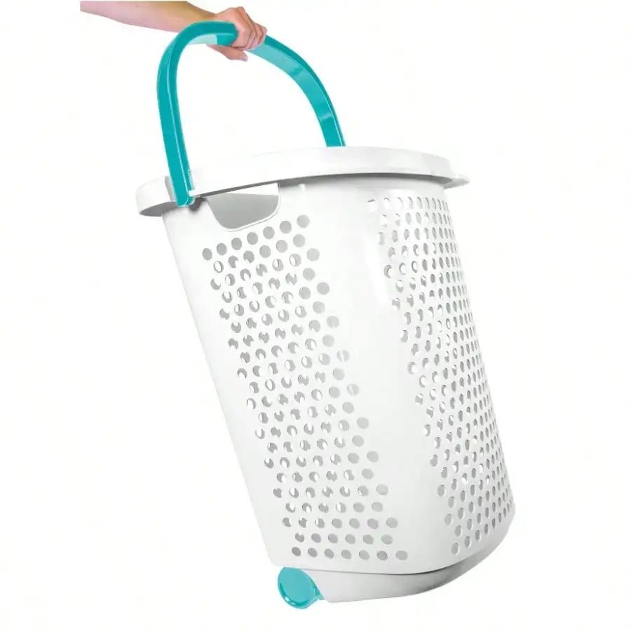 Rolling Laundry Hamper - DailyBasicNeeds.com